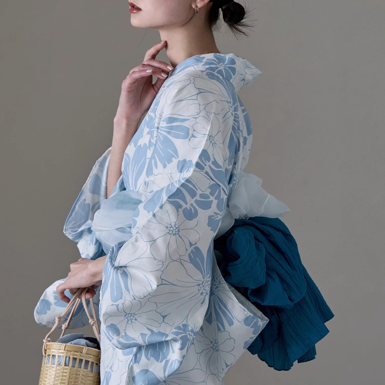 Kimono Yukata Cotton - فستان يوكاتا كيمونو تقليدي للفتيات من